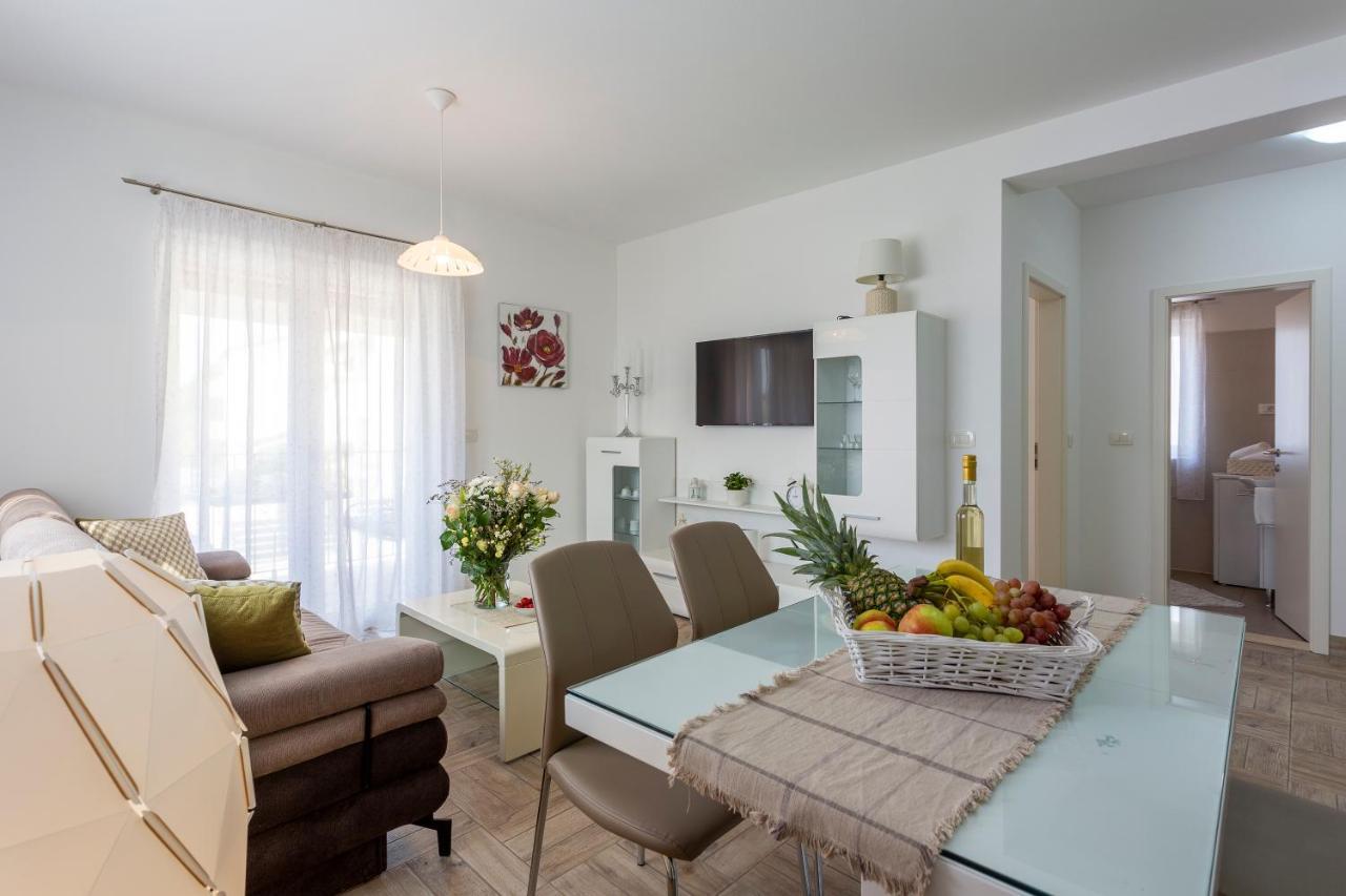 Apartment Newly Renovated In