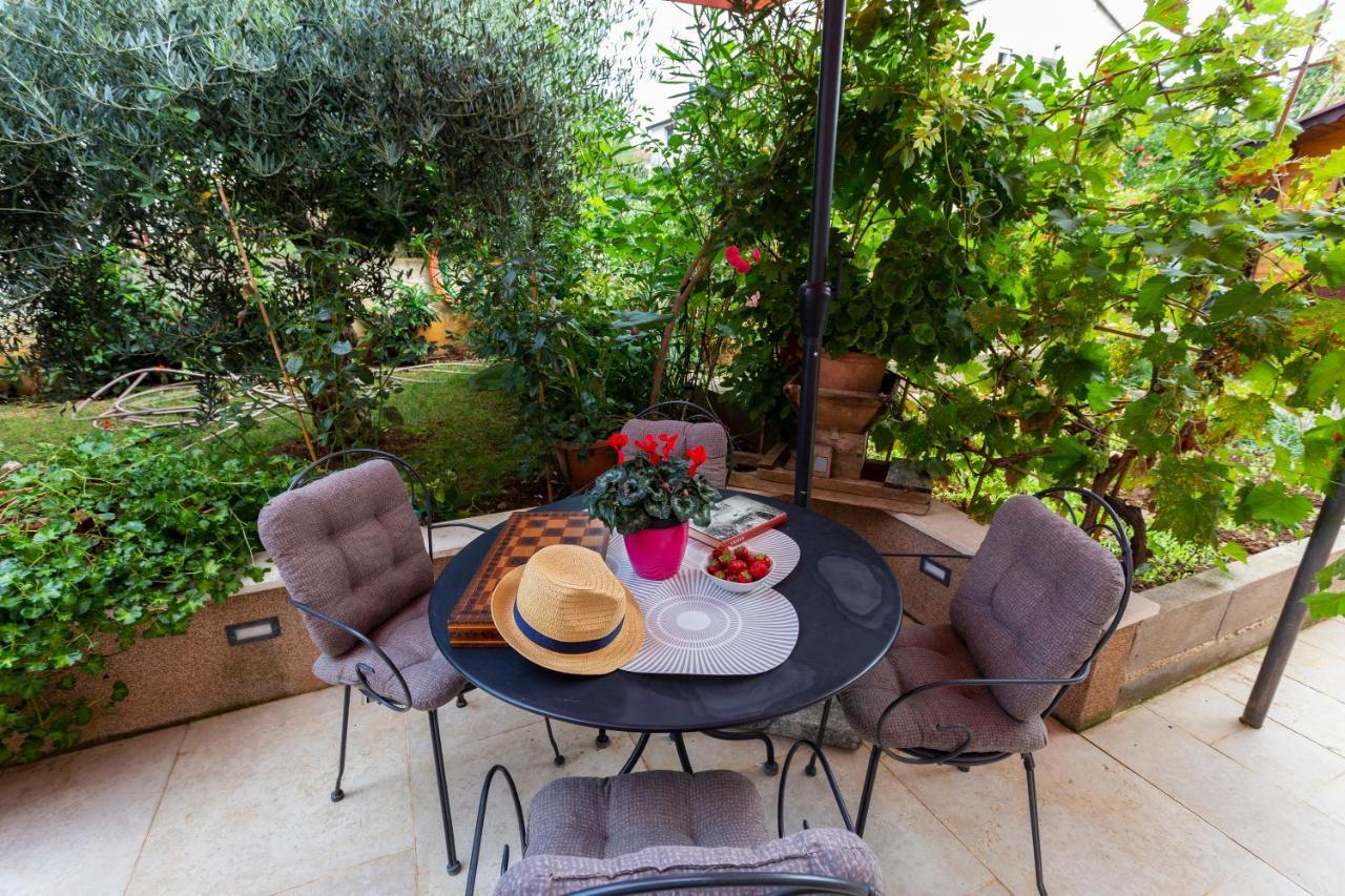 Apartment Newly Renovated In Funtana