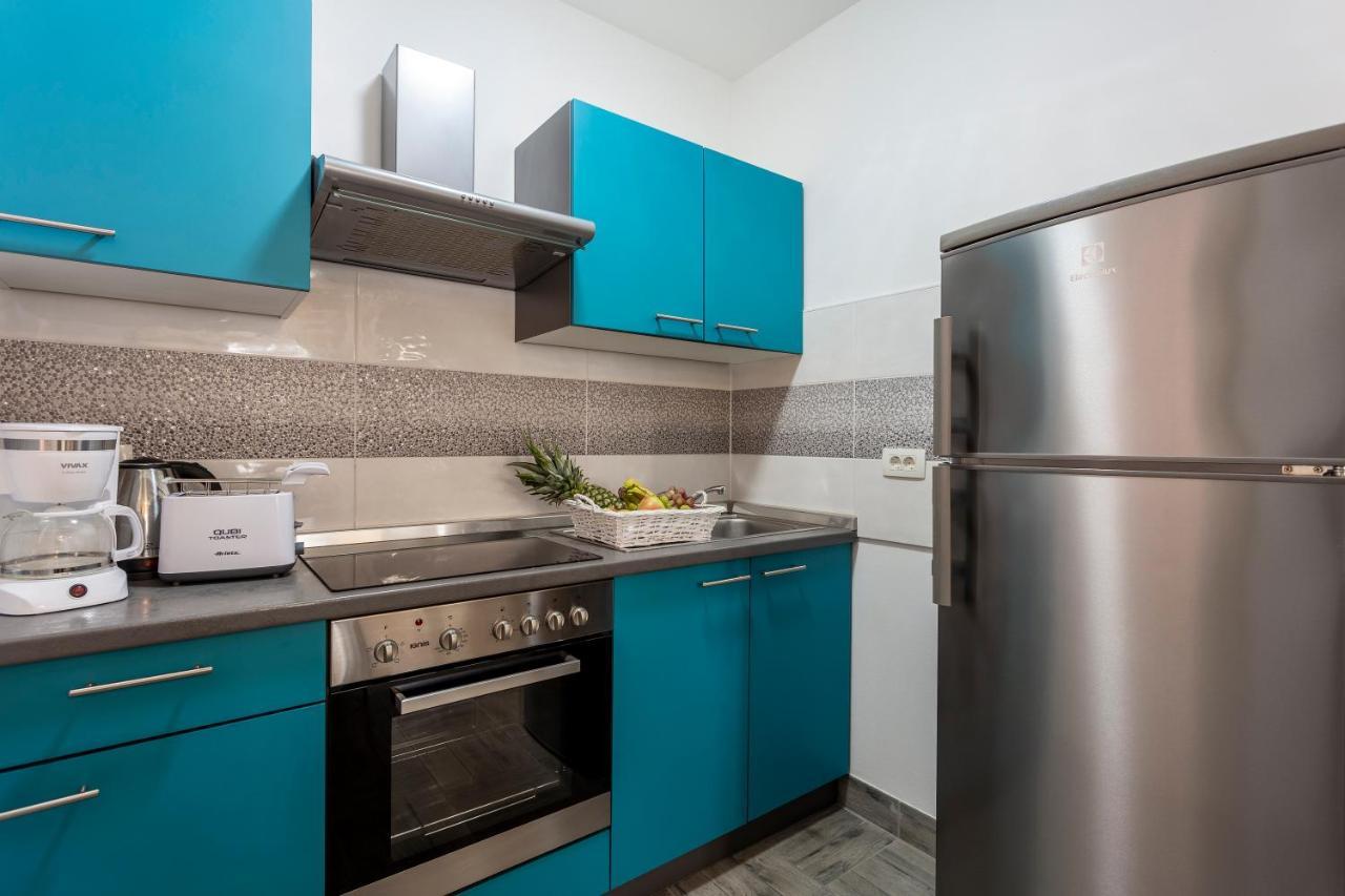 Newly Renovated In Apartment Funtana